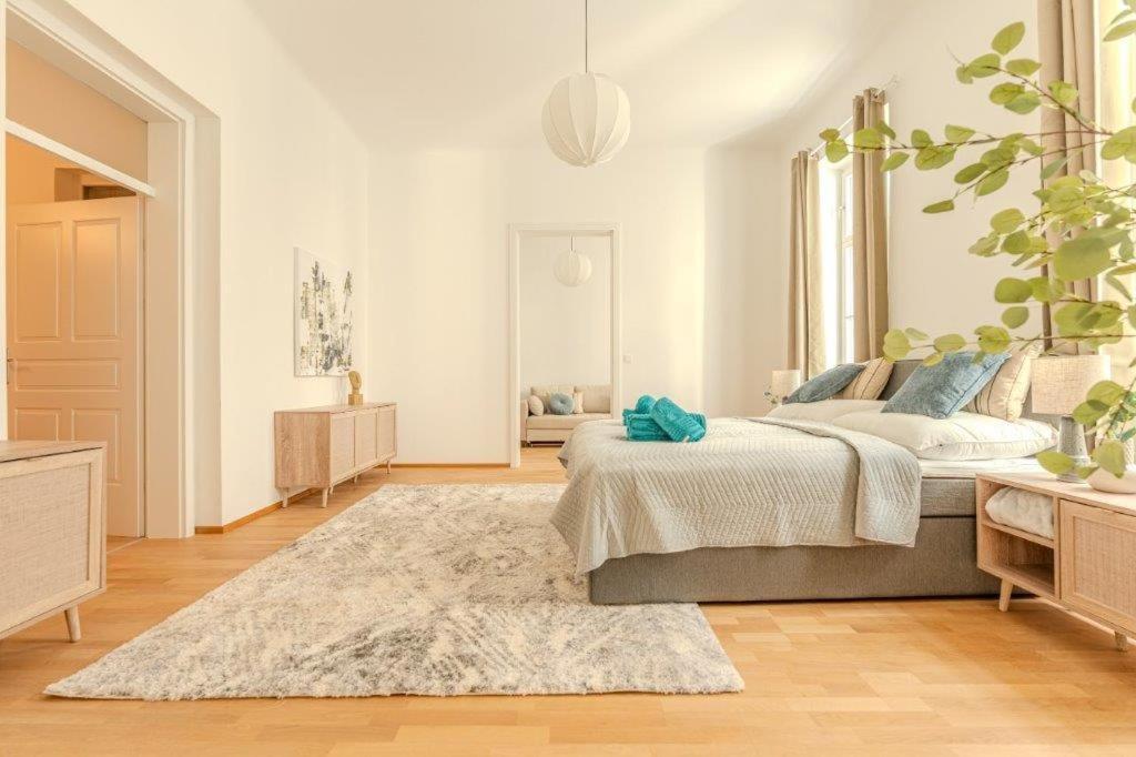 Deluxe Apartments Near The Center クレムス アン デル ドナウ エクステリア 写真