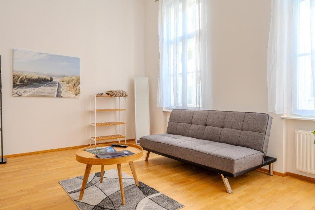 Deluxe Apartments Near The Center クレムス アン デル ドナウ エクステリア 写真
