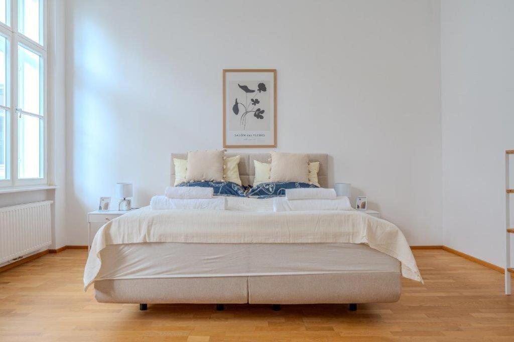 Deluxe Apartments Near The Center クレムス アン デル ドナウ エクステリア 写真
